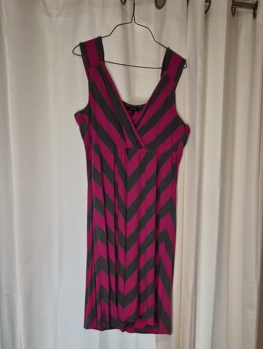 Apt. 9 Pink and Gray Chevron Sleeveless Dress